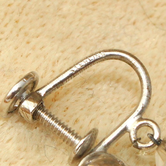 Vintage Simmons Aurora Borealis Crystal Sterling Silver Earrings Screw Back - Picture 4 of 4